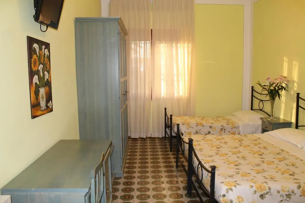 Hotel Ismaele Chiusi 3*,  Italy