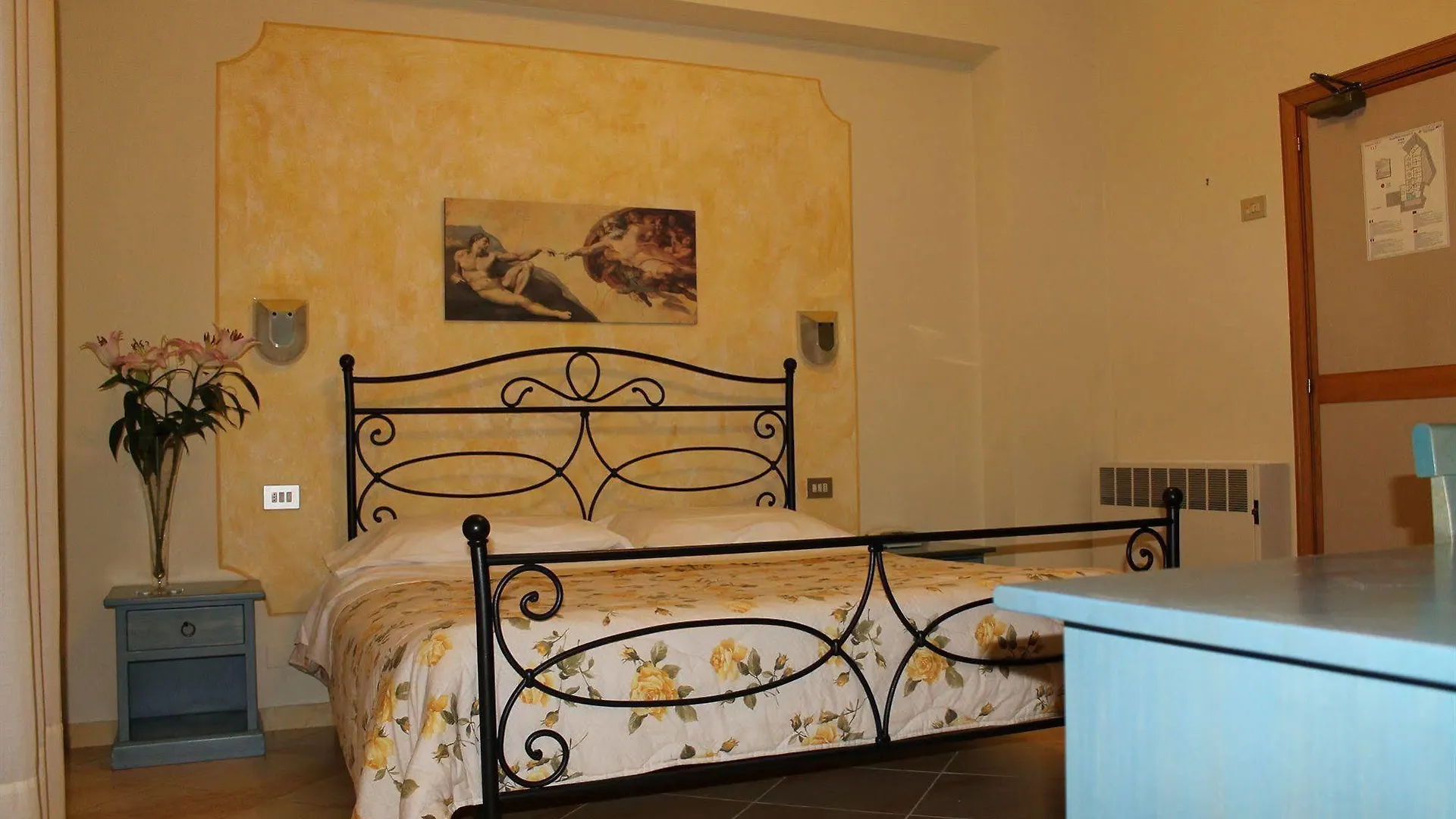 ***  Hotel Ismaele Chiusi Italy